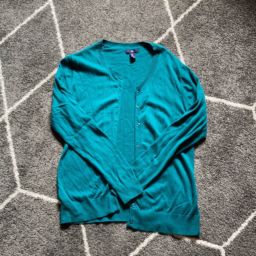 Gap cardigan